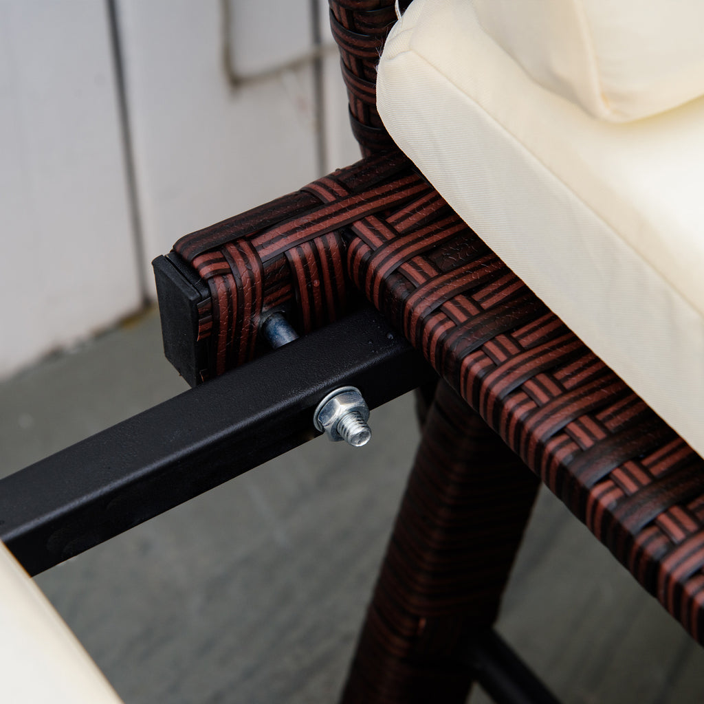 Solarias Canapé lit de jardin extensible 3 places grand confort 4 coussins écru inclus résine tressée imitation rotin chocol