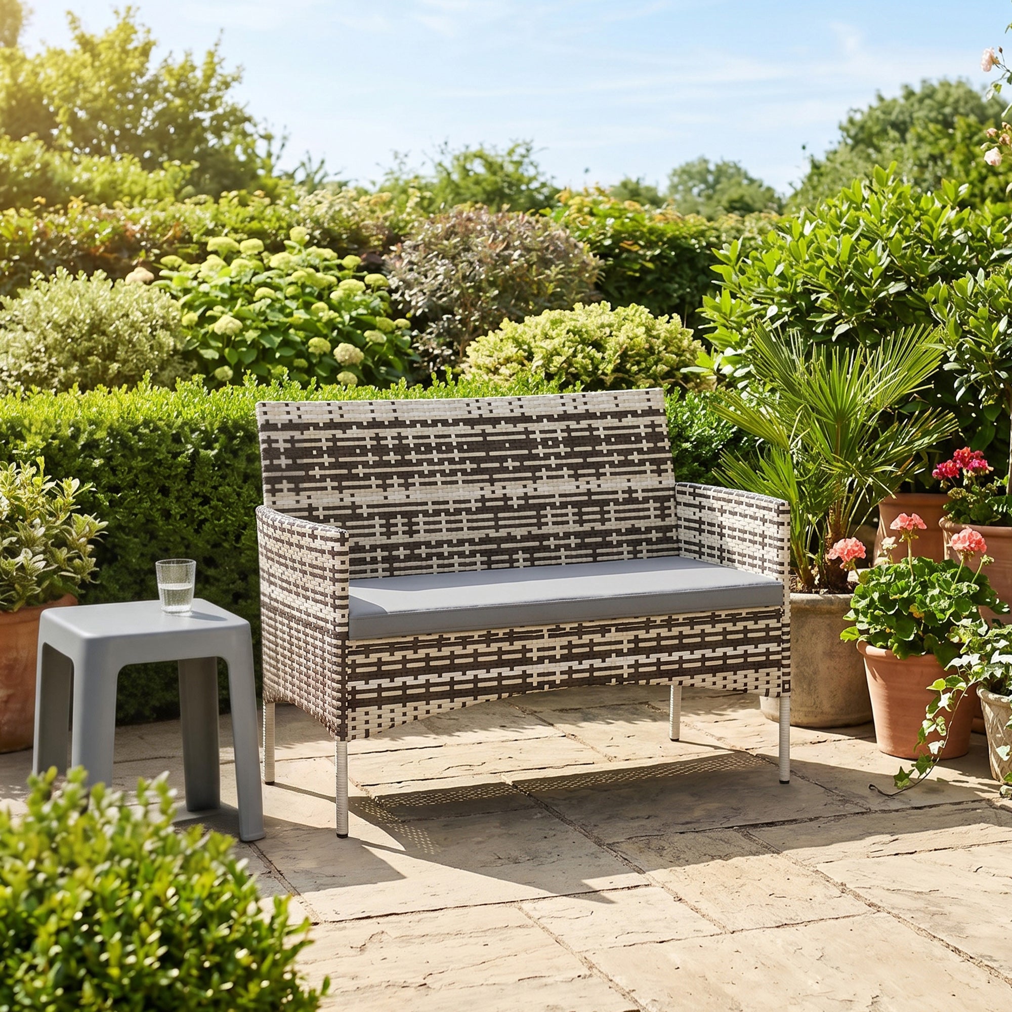 Solarias Canapé de jardin 2 places en résine tressée avec coussins canapé d'extérieur avec accoudoirs 115 x 63 x 85 cm gris 