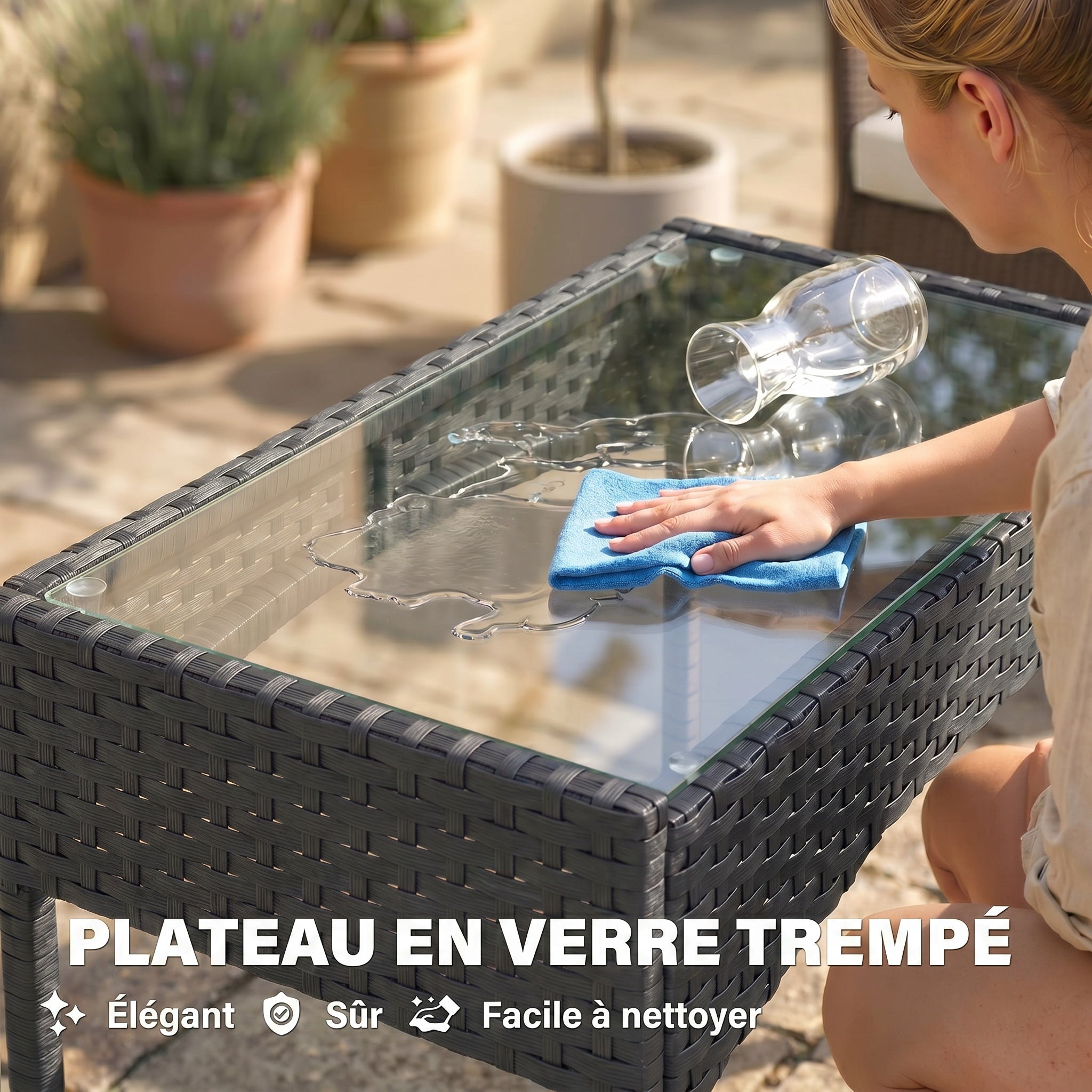 Solarias Salon de jardin extérieur 4 personnes en résine tressée avec canapés et table basse en verre trempé coussins inclus