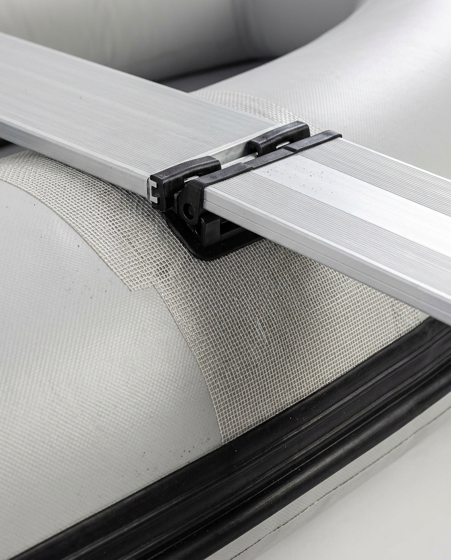 Solarias 380cm – Détail Banc Aluminium et PVC 4 Couches